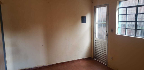 Imagem 9 de 12 de Casa 4 Cômodos Vila Souza