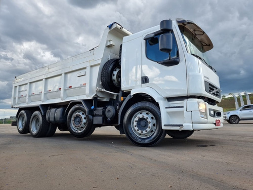 Imagem 12 de 15 de Volvo Bitruck Vm 270 8x2 Ano 2013/2014 Caçamba Basculante