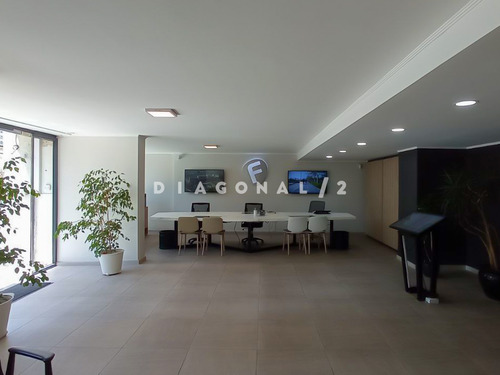 Local Comercial En Arriendo En Ñuñoa