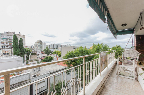 Departamento 4 Ambientes | Dependencia | Balcón | Flores