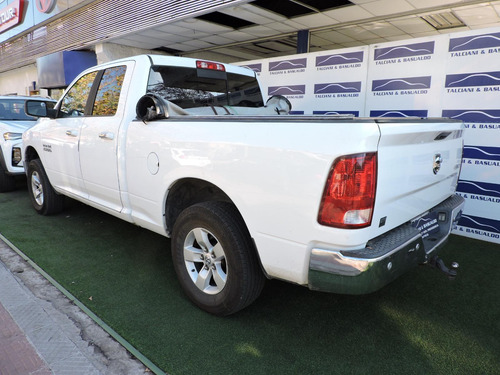 Dodge Ram 1500 SLT 4X4 3.6 AT