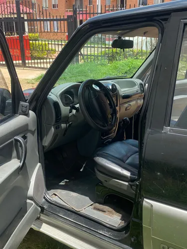 Mahindra 2.2 Camioneta mecánica Pic up