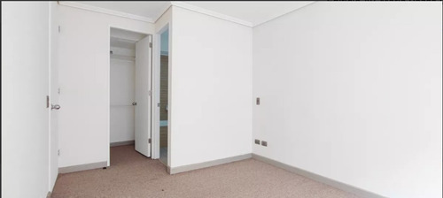 Depto 2 Dorm., 2 Baños, Estac. Y Bodega A Pasos De Metro.