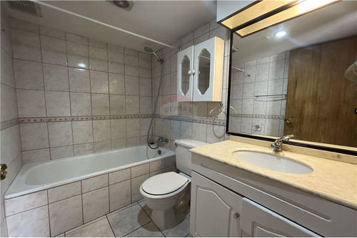 Imagen 12 de 15 de Se Vende Dpto 2 Dor, Estacionamiento Y Bodega