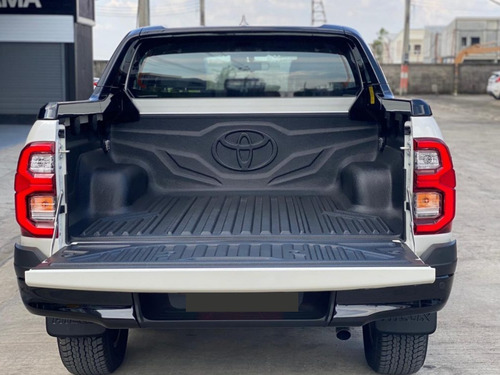 Imagen 3 de 6 de Toyota Hilux Gr 2022