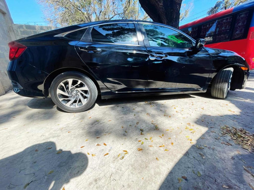 Imagen 15 de 15 de Honda Civic 2017