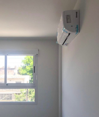 Departamento En Venta En Morón, G.b.a. Zona Oeste, Argentina