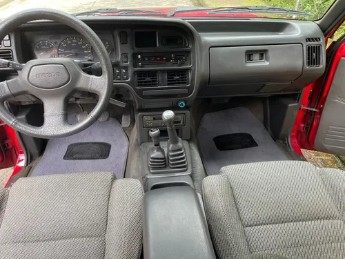 Mazda B2600 2.6 B2600