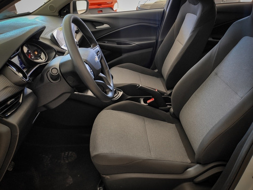 Imagem 14 de 14 de Chevrolet Onix 1.0 (flex)