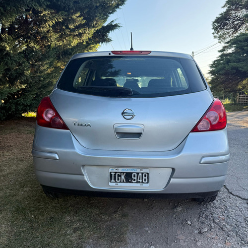 Nissan Tiida 1.8 Visia Plus