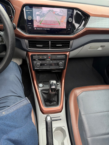 Volkswagen T-Cross 1.6 Highline At
