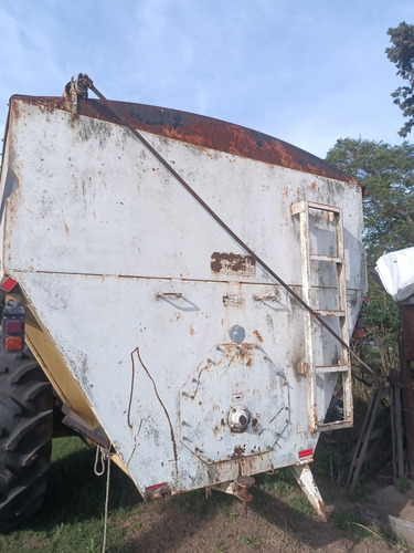 Tolva Comofra De 14.000kg - Con Balanza Magri Y Gomas Nuevas