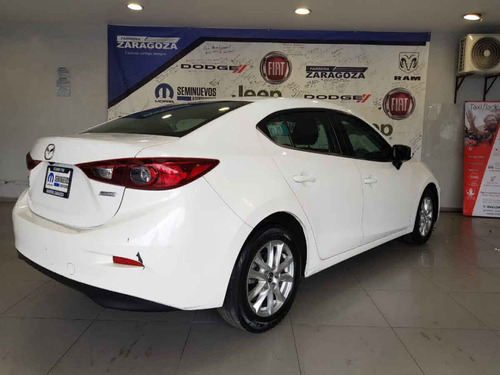 Imagen 5 de 15 de Mazda Mazda 3 2015 4p Sedán I Touring L4/2.0 Man