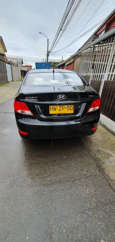 Imagen 4 de 8 de Hyundai Accent Rb 1.6 Gls 2ab Diesel (colectivo)