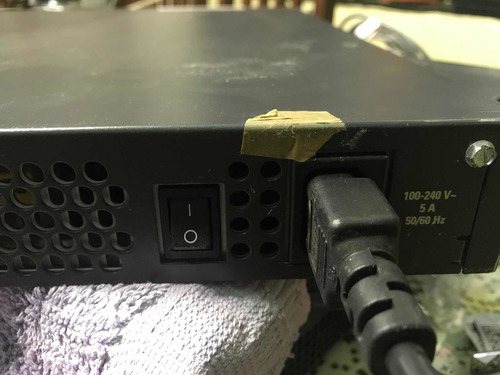 Router 2801 Cisco (Usado)