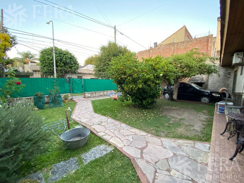Imagen 3 de 20 de Venta De Casa 3 Ambientes En Wilde Con Cochera (24713)