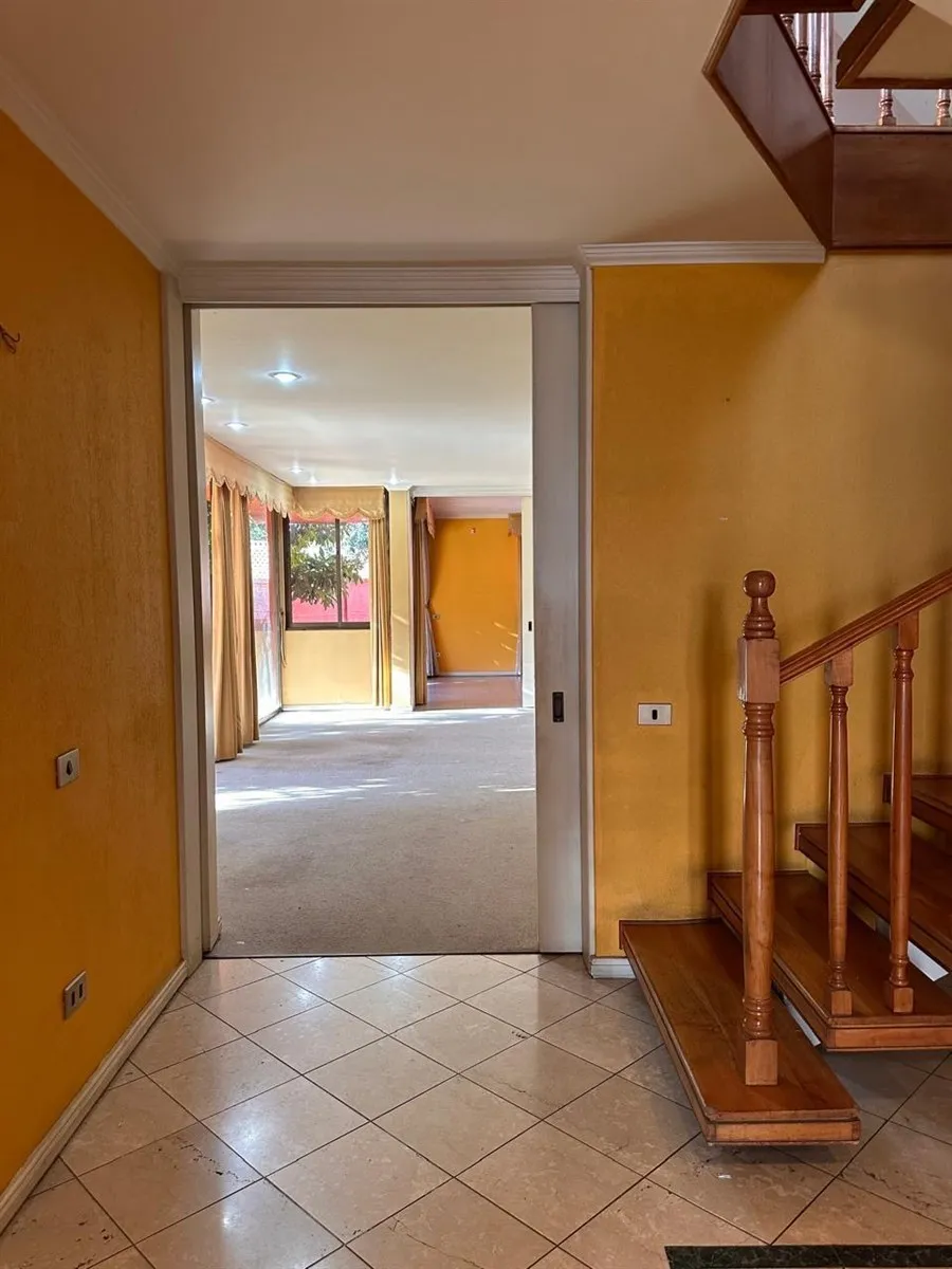 Imagen 3 de 19 de Casa En Arriendo Flores Millán 6 Dorm. Con Piscina Chillán