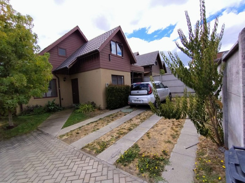 Amplia Casa 3d+3b Condominio Los Arrayanes,h.las Cruces