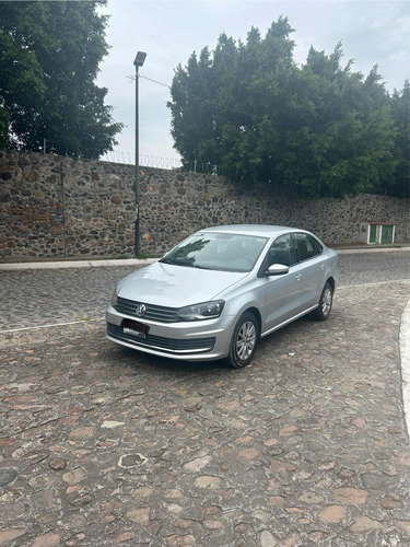 Volkswagen Vento 1.6 Confortline At