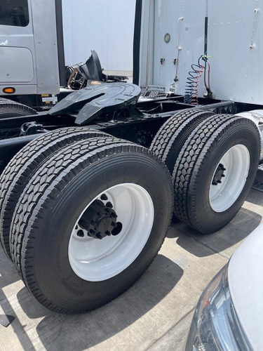 Tractocamion Kenworth T660