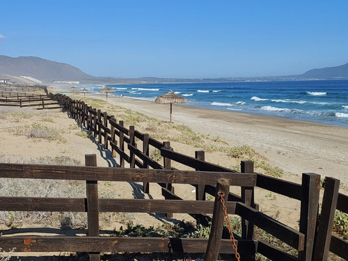 Terreno En La Playa Morrillos, Urbanizado, Seguridad