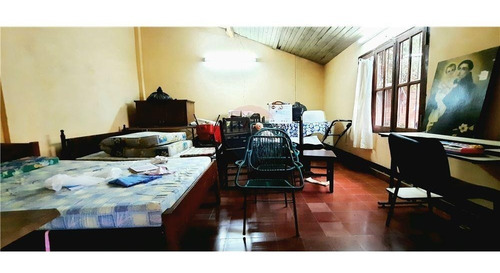 Imagen 12 de 13 de Vendo Casa En El Barrio Santa María, A 2 Cuadras De La Ruta Sexta: 2 Habitaciones Y 2 Baños.