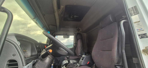 Mercedes Atego 2425 2010/11 6x2 8.50comp. 64539km 0b45