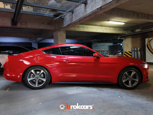 Ford Mustang 3.8 Coupe 3.7 V6 At