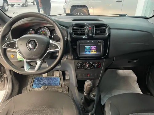 Renault Logan 1.6 Expression