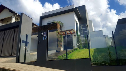 Imagem 1 de 27 de Casa No Glória Com 4 Quartos Para Venda, 325 M² - Lg3883