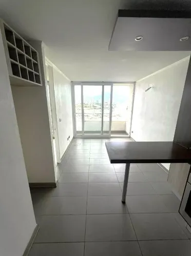 Venta Departamento/ 1 Dormitorio / Metro Av. Matta