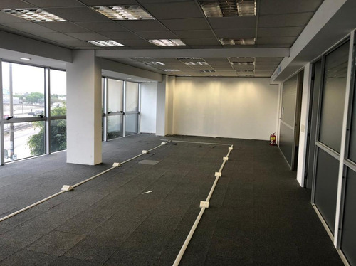 Imagen 2 de 6 de Oficina En Alquiler Y Venta 155 Mts - Martinez Sobre Colectora Panamericana- 3 Cocheras