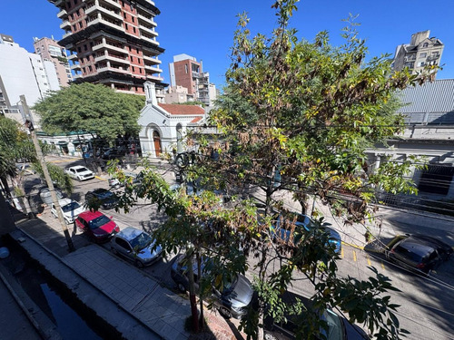 Oficina En Alquiler En Dos Plantas Lanusita