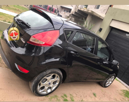 Imagen 2 de 6 de Ford Fiesta Kinetic Design 2011 1.6 Design 120cv Titanium