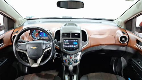 Chevrolet Sonic 1.6 AT F LTZ