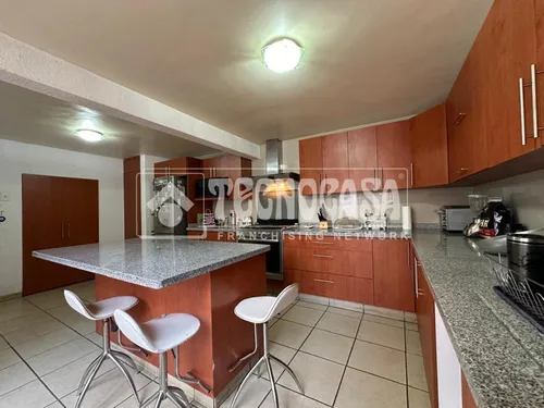 Renta Casas Jardines Bellavista T-df0018-0234