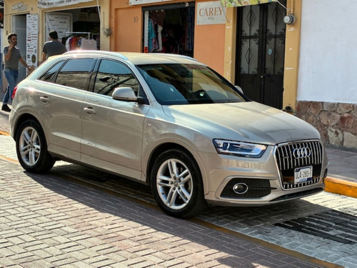 Audi Q3 2.0 S-line Plus 211hp Plus At