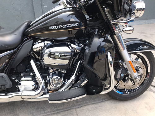 Imagen 3 de 15 de Harley Ultra Limited 2017 Nacional