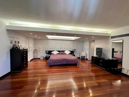 Se Vende Bello Apartamento En Las Mercedes Mls 25-12287