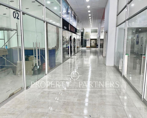 Excelente Local Comercial En San Miguel.
