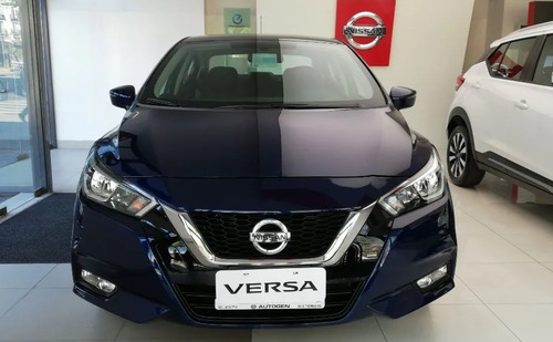 Nissan Versa Advance Mt