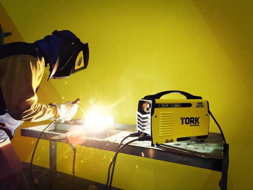 Inversora De Solda 2 Em 1 Tig/mma 200a Bivolt Tork-ite8200