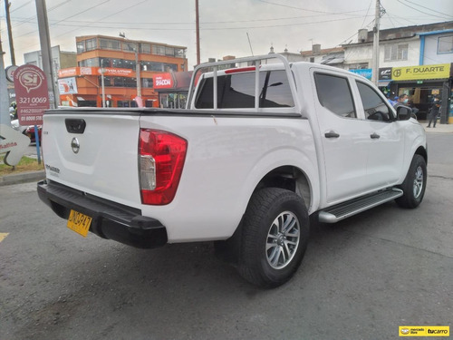 Nissan Frontier Sabanera 2.5