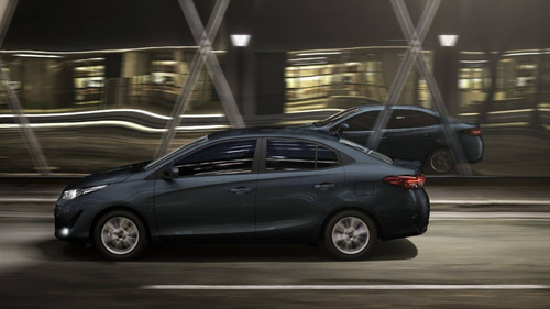 Nuevo Toyota Yaris Xls 4 Puertas Automático 2021 - Fx