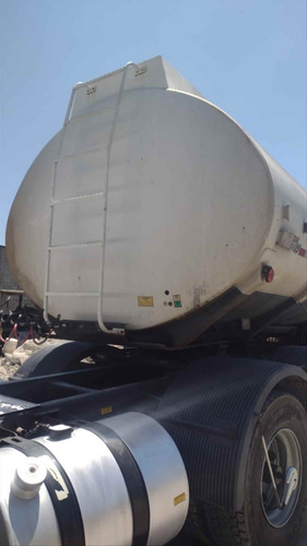 Imagem 3 de 3 de Carreta Bitrem Tanque Aço