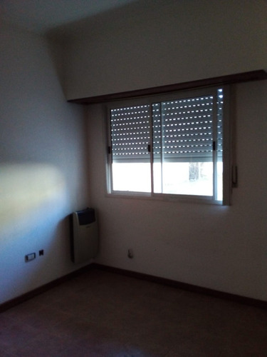 Vendo En Tandil Hermoso Y Amplio Ph Sin Expensas!!!! En Pb, A 3 Cuadras Del Centro Y Del Calvario. Aproveche Financio!!!!!
