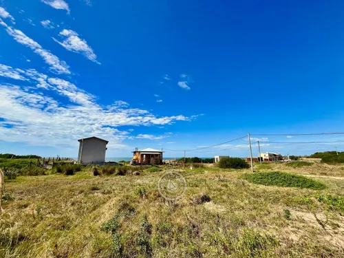 4 Terrenos Con Vista Al Mar En La Viuda En Punta Del Diablo