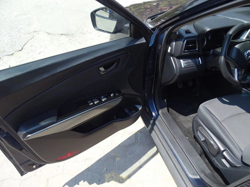 SsangYong Tivoli Lx 1.6