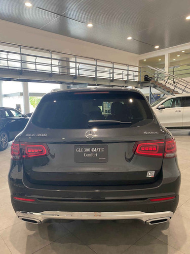 Imagen 4 de 9 de Mercedes-benz Clase Glc 2021 5p Glc 300 4matic Comfort L4/2