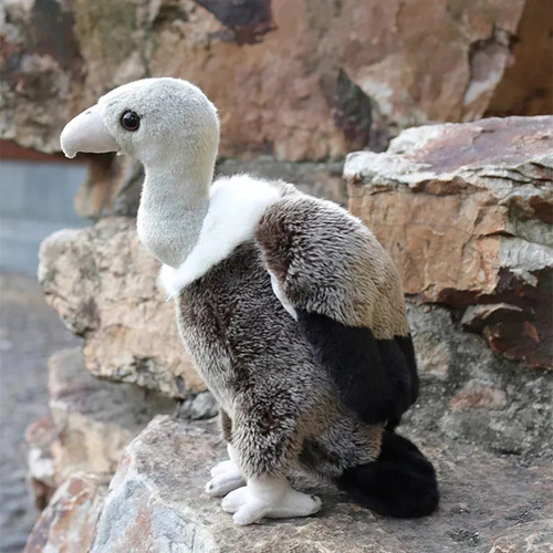 Además De Muñecos, Pájaros, Buitres Y Juguetes De 35 Cm